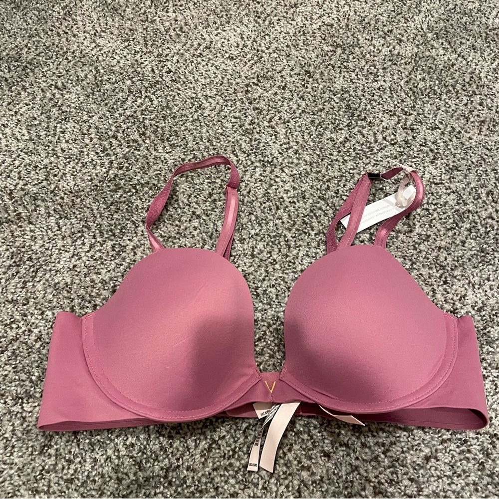 Victoria’s Secret push up bra